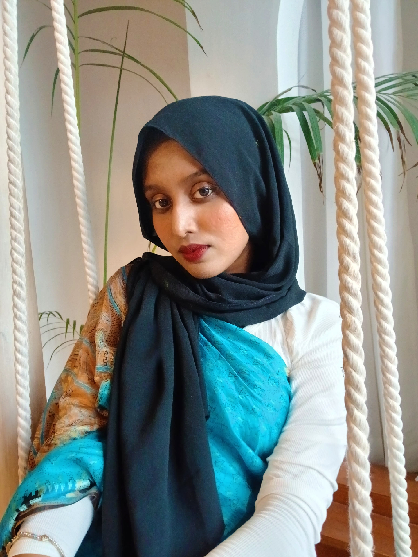 Aisha Sinin Khan